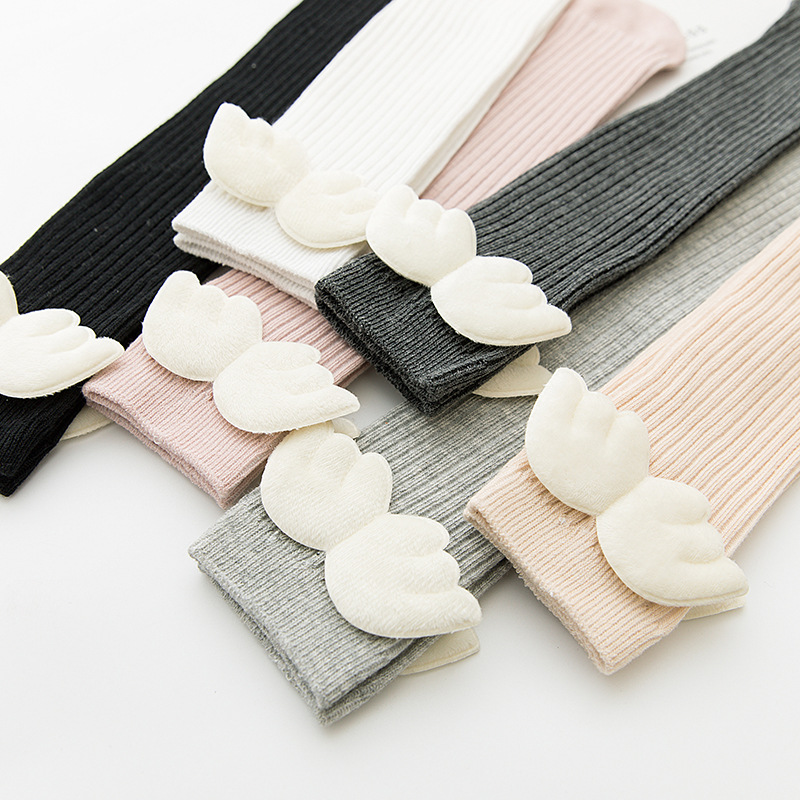 赤ちゃんと女の子のための天使の翼が付いた柔らかい綿の靴下,2 - Baby Sock Oximeter のレビューと価格